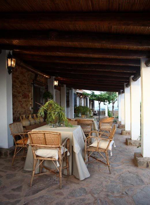 El Anadio Hotel Vilches Exterior photo